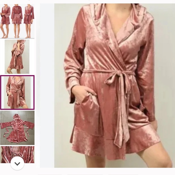 Betsey Johnson Mini Robe Hoodie Crushed Velvet Pink Ruffled hem Flare sleeve M/L - Picture 2 of 13